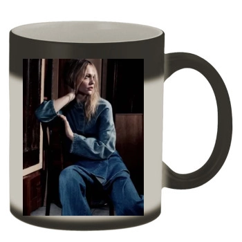 Sasha Pivovarova Color Changing Mug