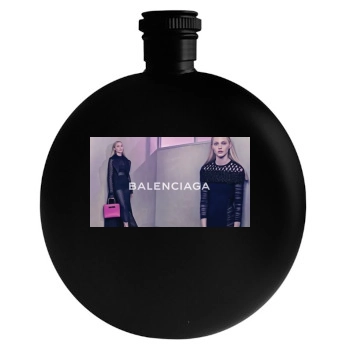 Sasha Pivovarova Round Flask