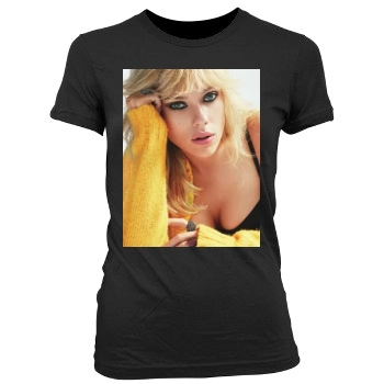 Scarlett Johansson Women's Junior Cut Crewneck T-Shirt