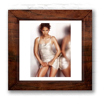 Halle Berry 6x6