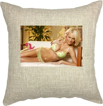 Hanna Hilton Pillow