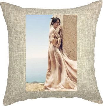 Shannen Doherty Pillow