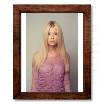 Tara Reid 14x17