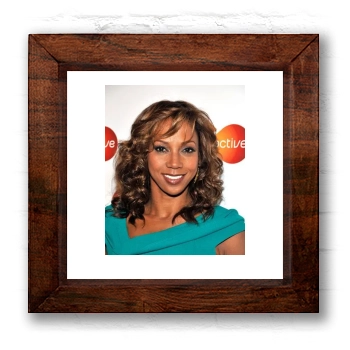 Holly Robinson Peete 6x6