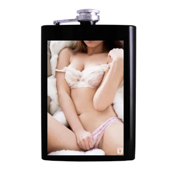 Tierra Lee Hip Flask