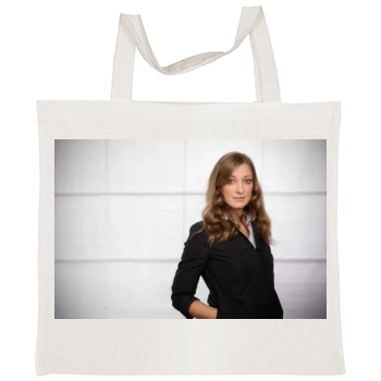 Alexandra Maria Lara Tote