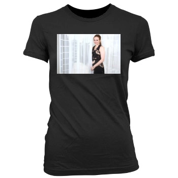 Alicia Silverstone Women's Junior Cut Crewneck T-Shirt