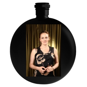 Alicia Silverstone Round Flask