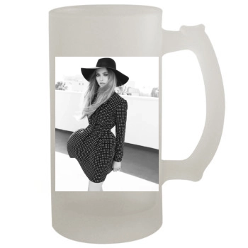 Amanda Seyfried 16oz Frosted Beer Stein