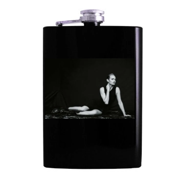 Amber Valletta Hip Flask