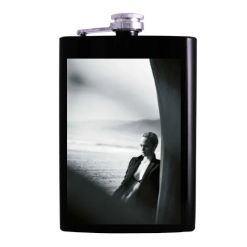 Amber Valletta Hip Flask