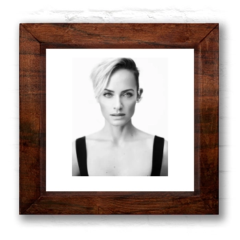 Amber Valletta 6x6