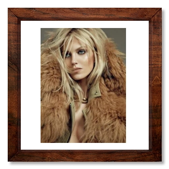 Anja Rubik 12x12