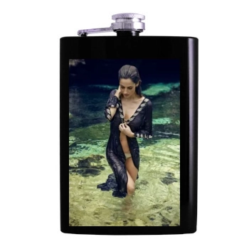 Ariadne Artiles Hip Flask