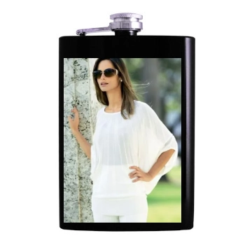 Ariadne Artiles Hip Flask