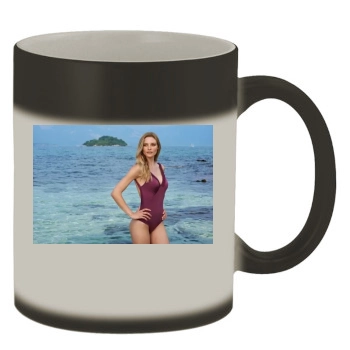 Fabiana Semprebom Color Changing Mug