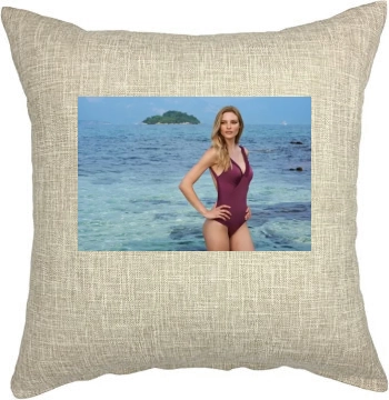 Fabiana Semprebom Pillow