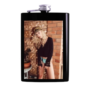 Farah Holt Hip Flask