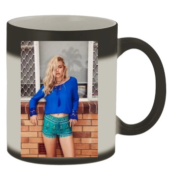 Farah Holt Color Changing Mug