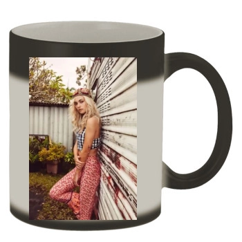 Farah Holt Color Changing Mug