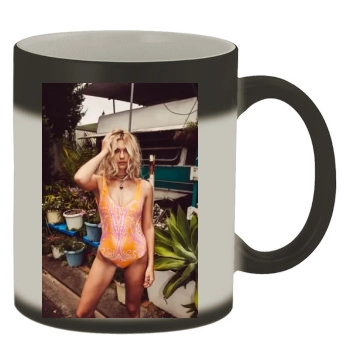 Farah Holt Color Changing Mug