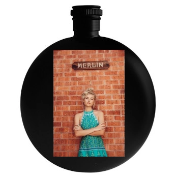 Farah Holt Round Flask