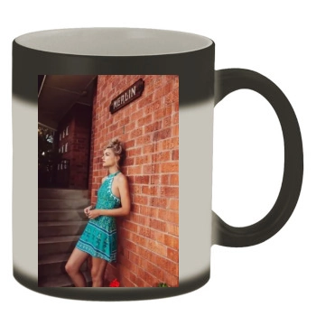 Farah Holt Color Changing Mug