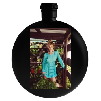 Farah Holt Round Flask