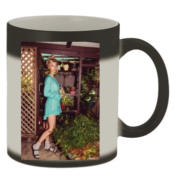 Farah Holt Color Changing Mug