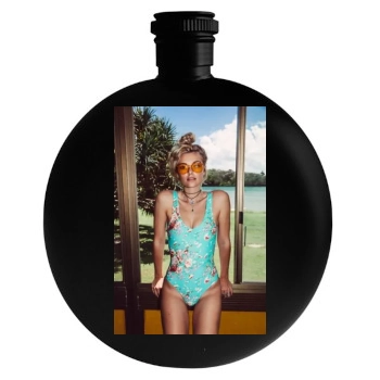 Farah Holt Round Flask