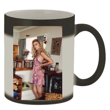 Farah Holt Color Changing Mug