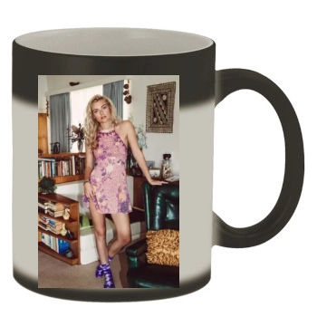 Farah Holt Color Changing Mug