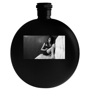 Freida Pinto Round Flask