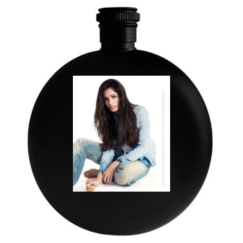 Freida Pinto Round Flask