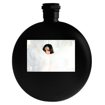 Freida Pinto Round Flask