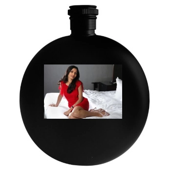 Freida Pinto Round Flask