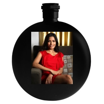 Freida Pinto Round Flask