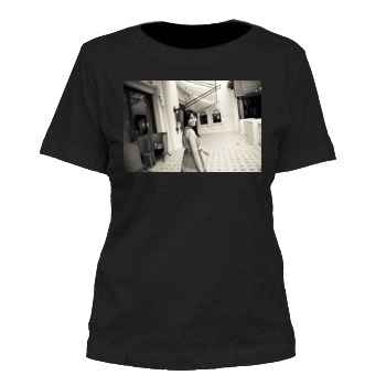 Freida Pinto Women's Cut T-Shirt