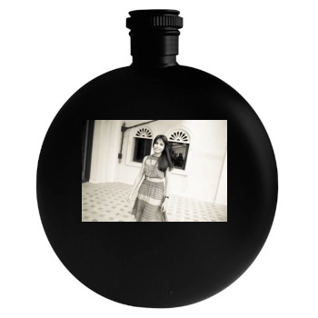 Freida Pinto Round Flask