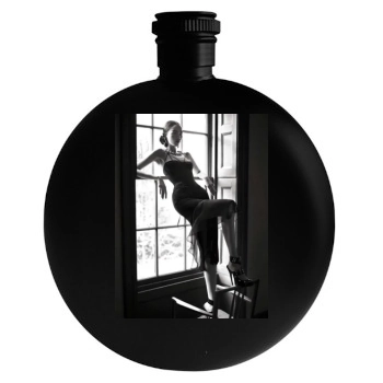 Fei Fei Sun Round Flask