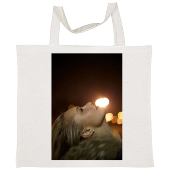 Hayden Panettiere Tote