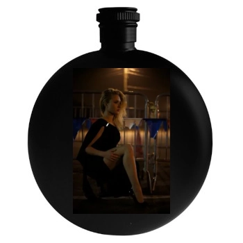 Hayden Panettiere Round Flask