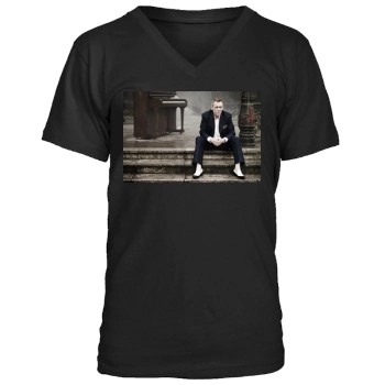 Hugh Laurie Men's V-Neck T-Shirt