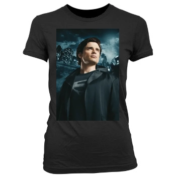 Smallville (2001) Women's Junior Cut Crewneck T-Shirt