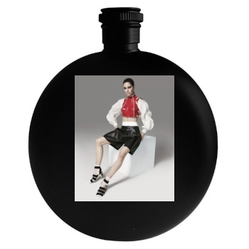 Hilary Rhoda Round Flask