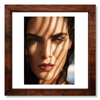 Hilary Rhoda 12x12