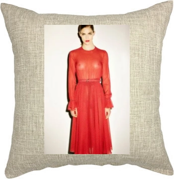 Hilary Rhoda Pillow