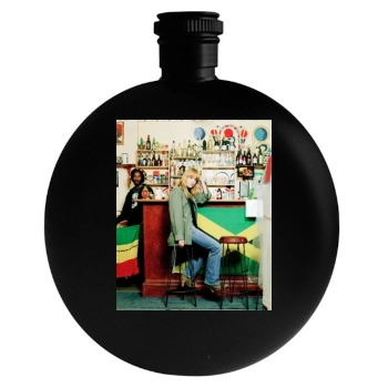 Heike Makatsch Round Flask