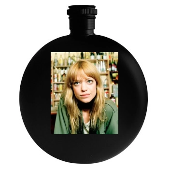 Heike Makatsch Round Flask