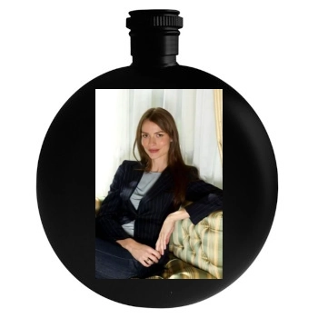 Saffron Burrows Round Flask